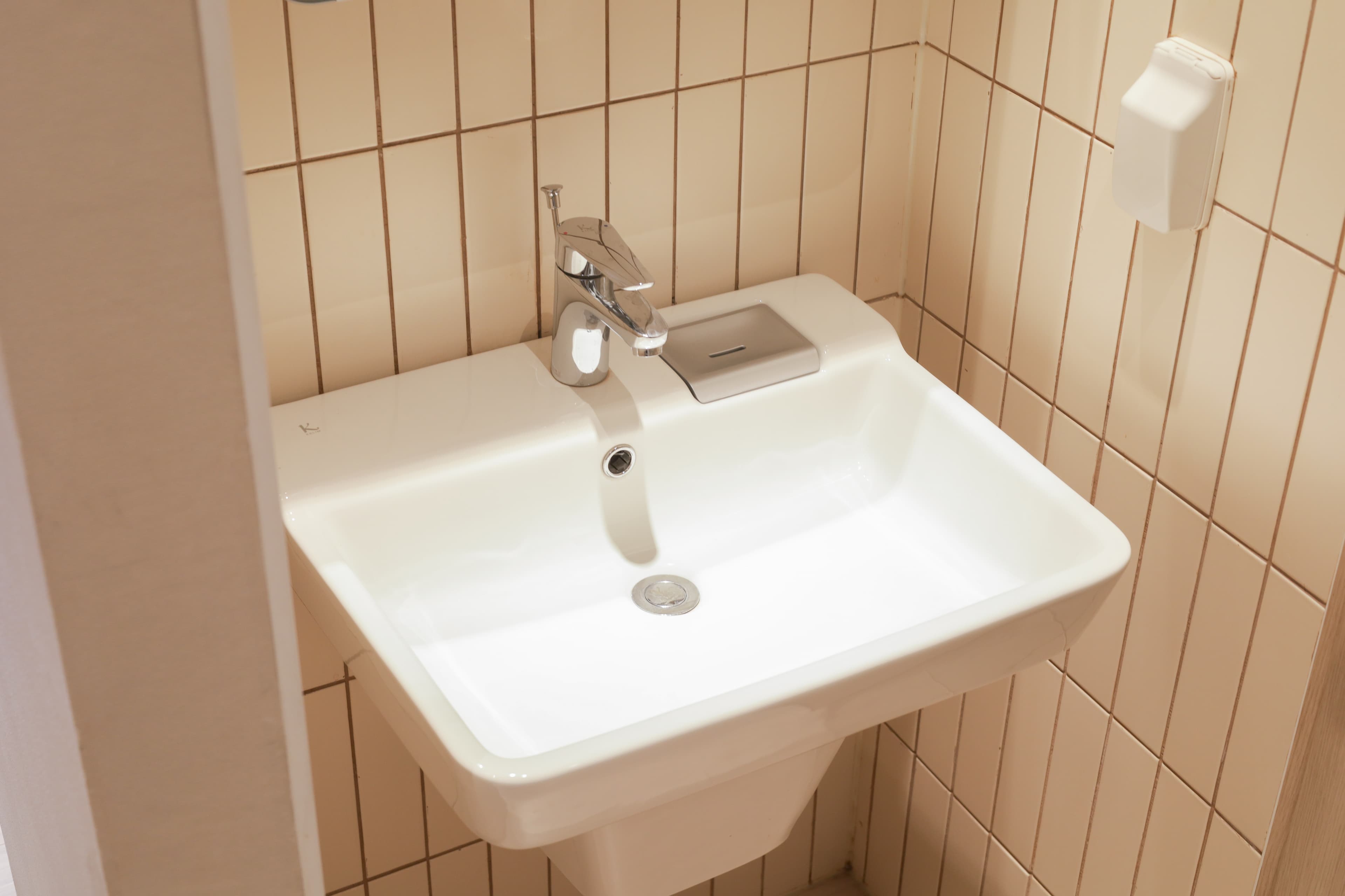 room_18
