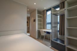 room_8