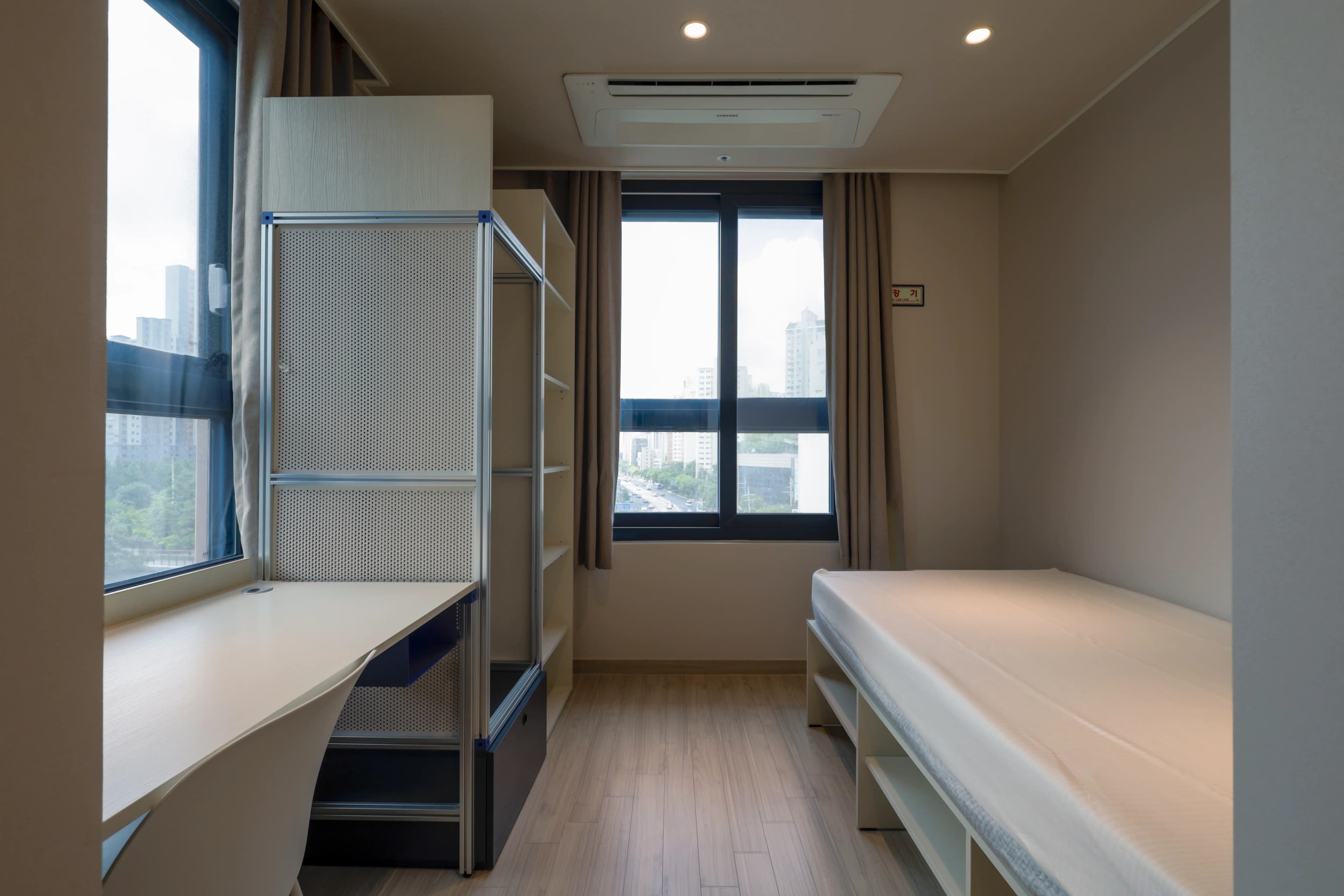 room_2