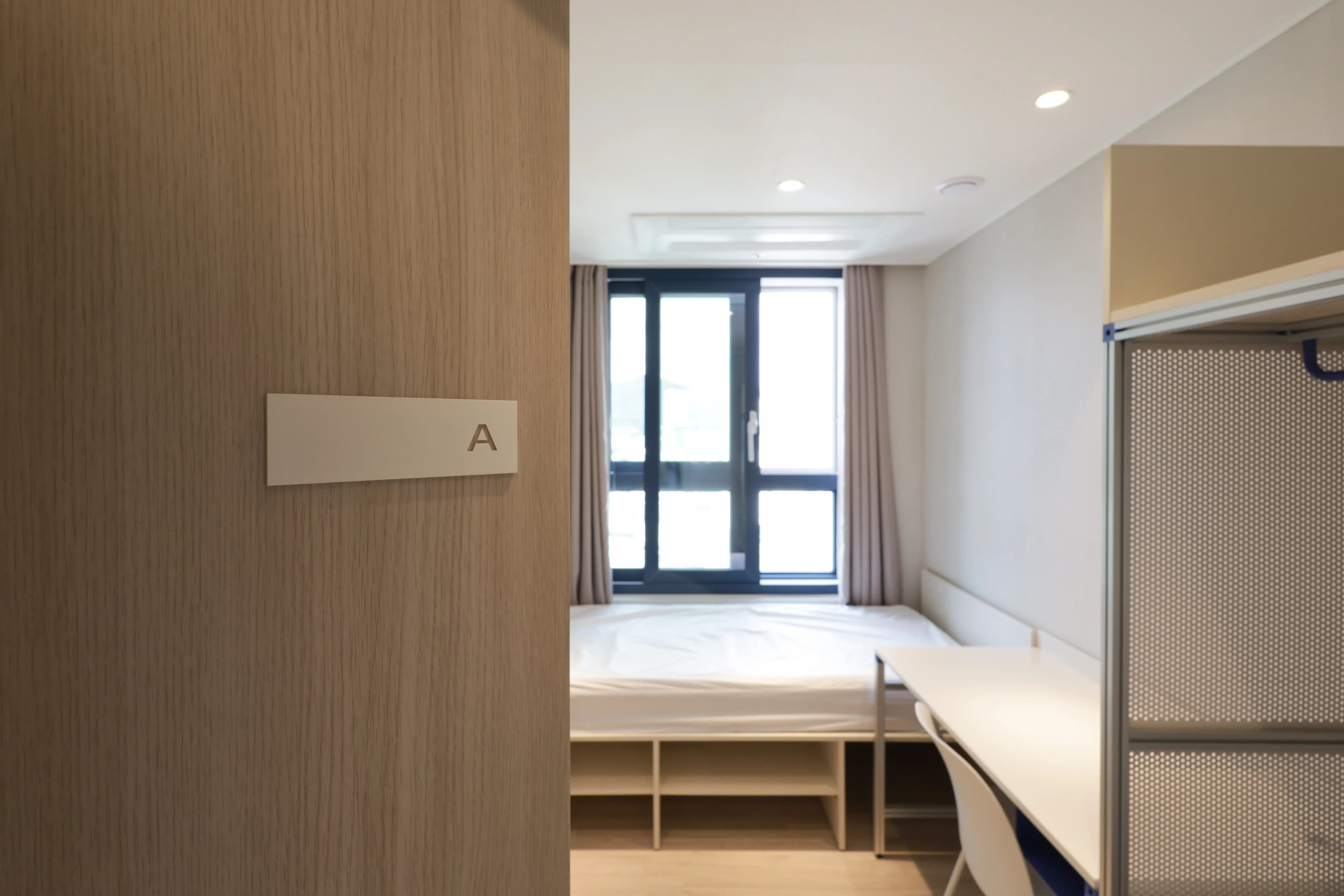 room_2