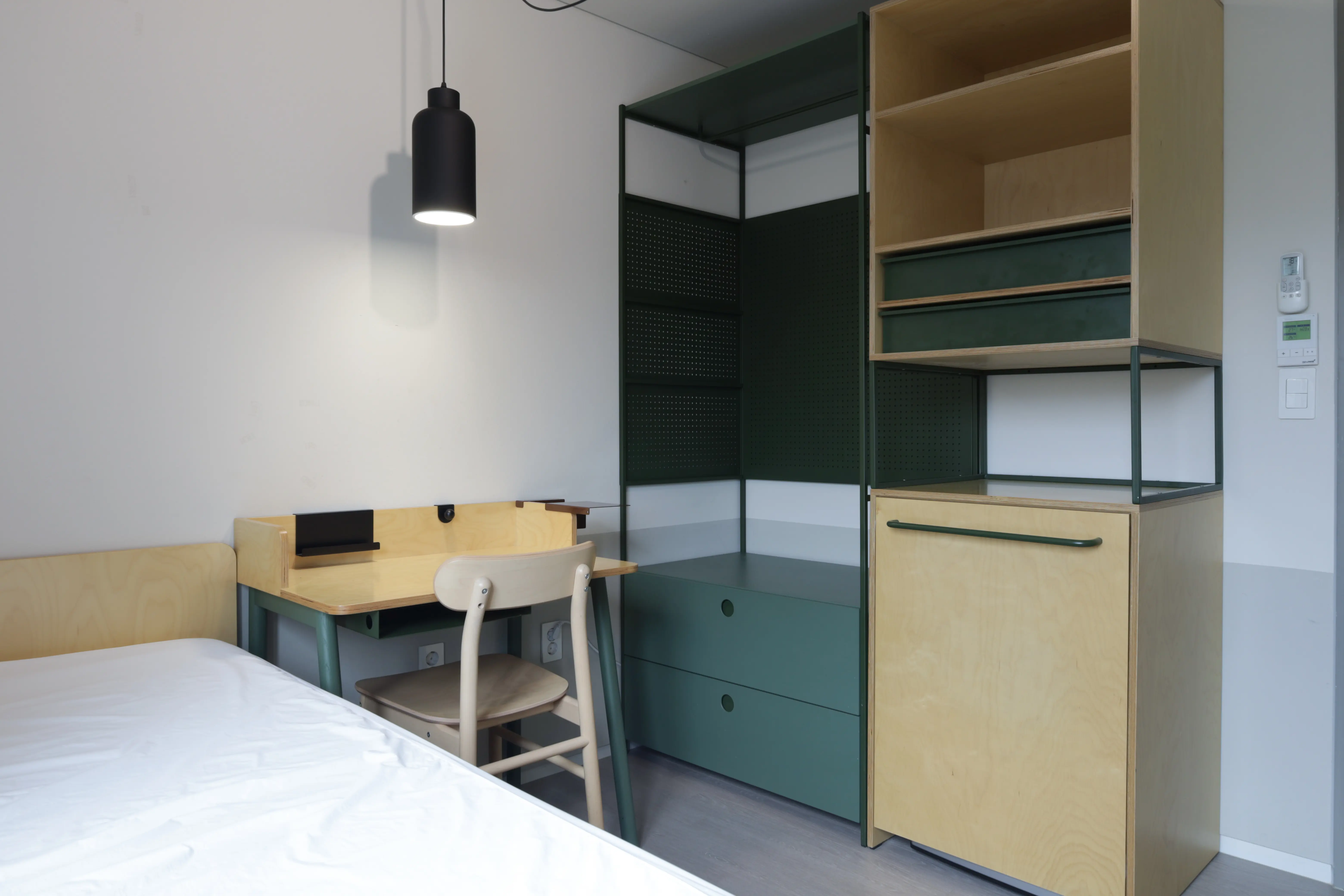 room_8