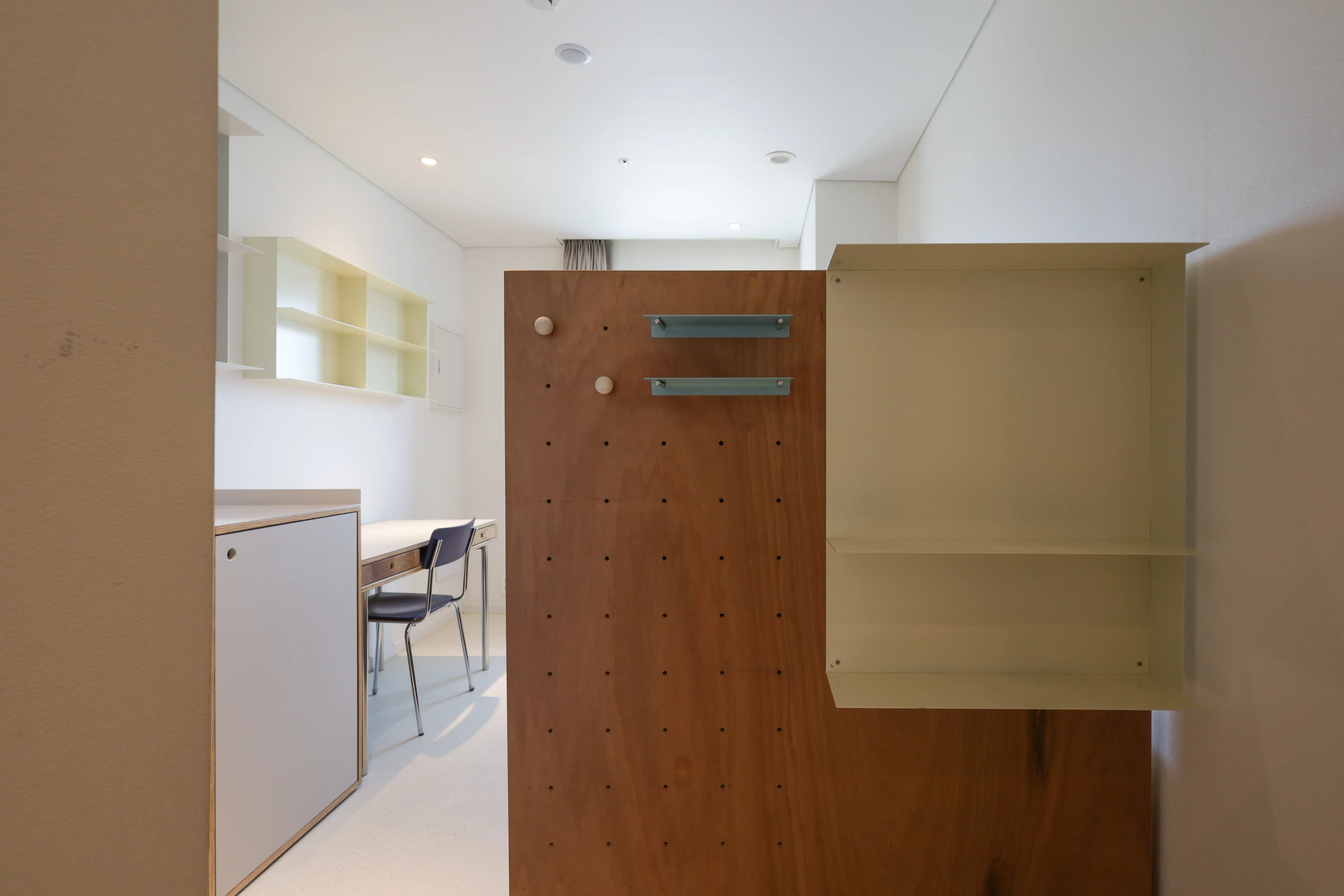 room_2