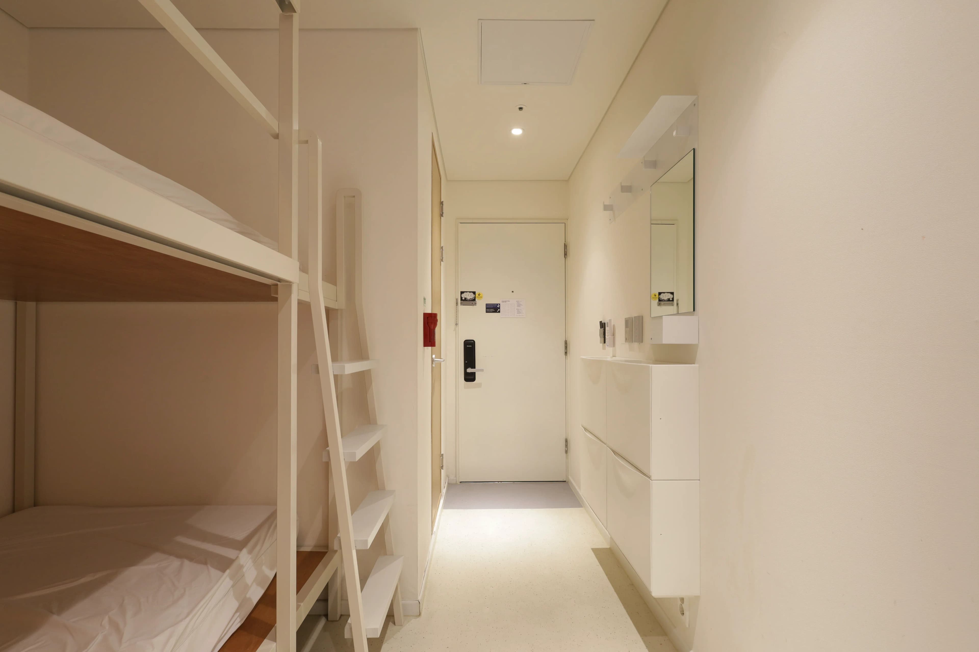room_1
